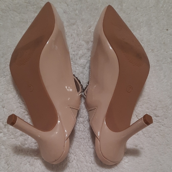 Jessica Carlyle Nude Heels with Rhinestone Strap - Picture 5 of 10